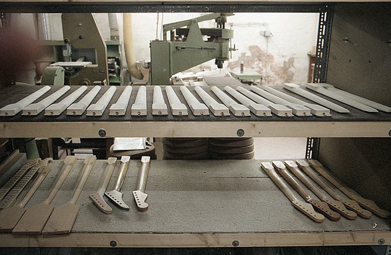 Rockinger Headless necks